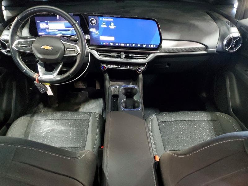2025 CHEVROLET EQUINOX LT 8
