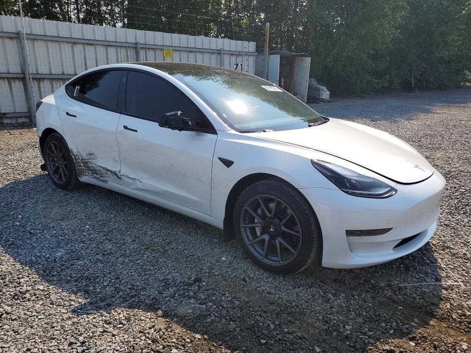 2023 TESLA MODEL 3 4