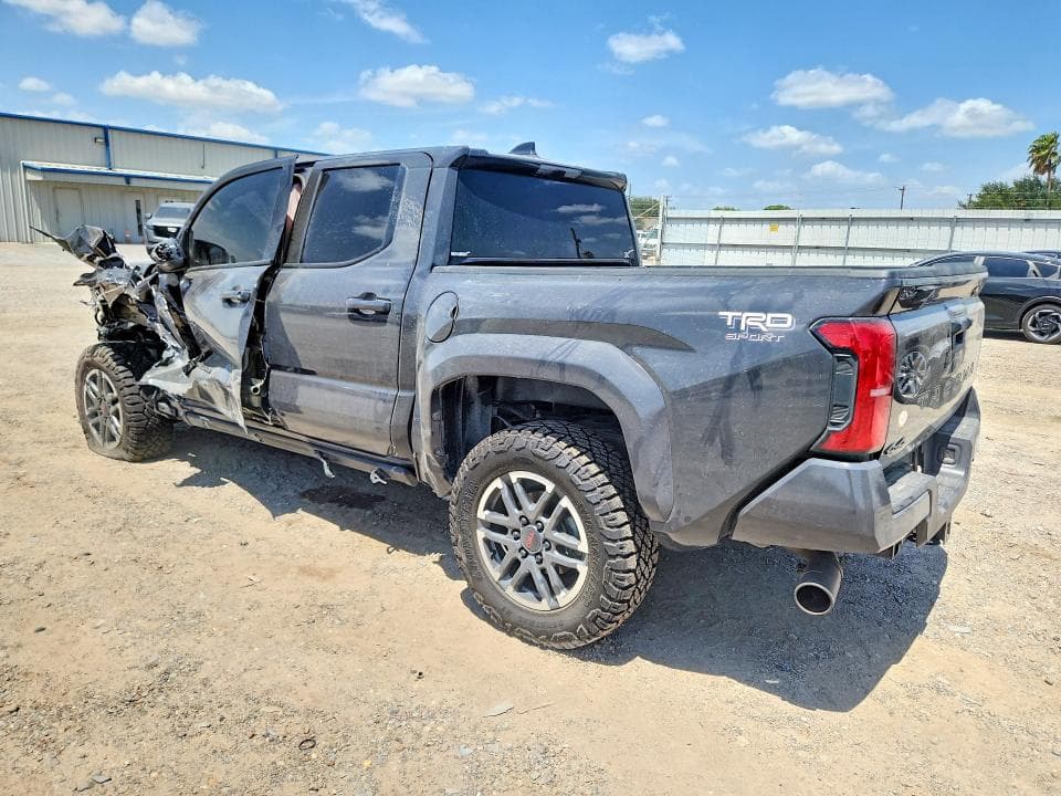 2026 TOYOTA TACOMA TRD SPORT 2