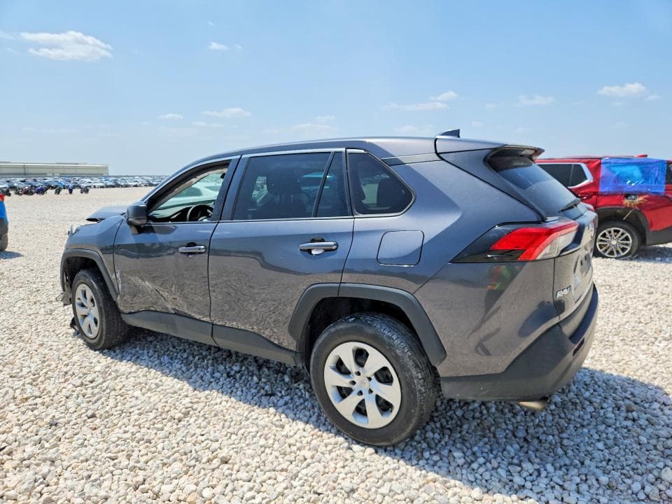 2023 TOYOTA RAV4 LE 2