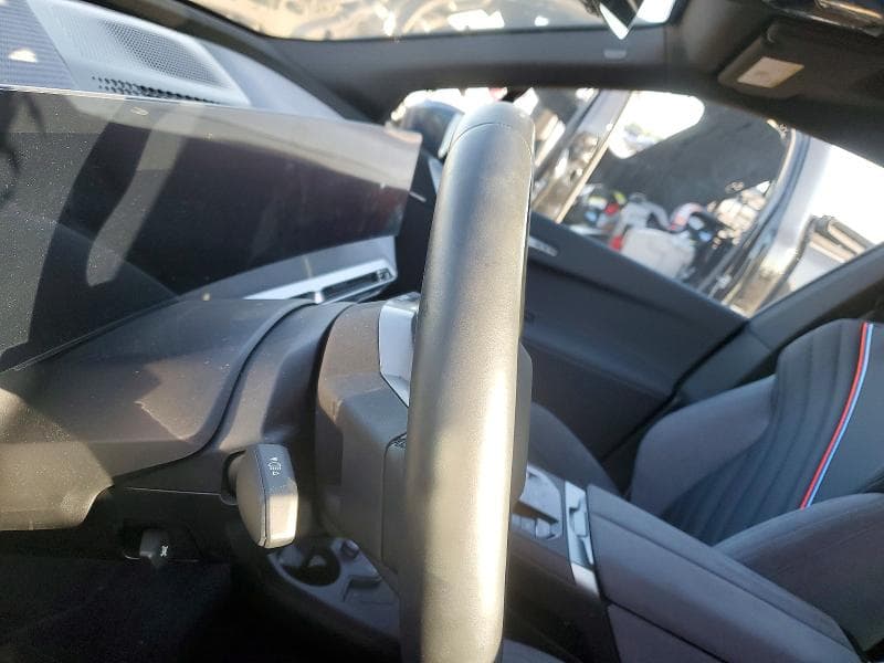 2026 BMW IX XDRIVE45 9