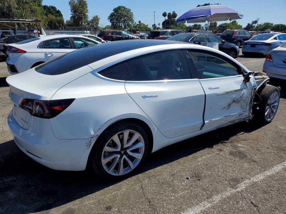 2018 TESLA MODEL 3 3