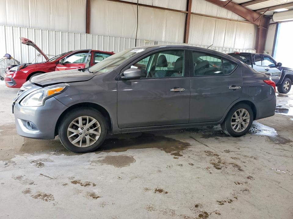 2018 NISSAN VERSA SV - 1