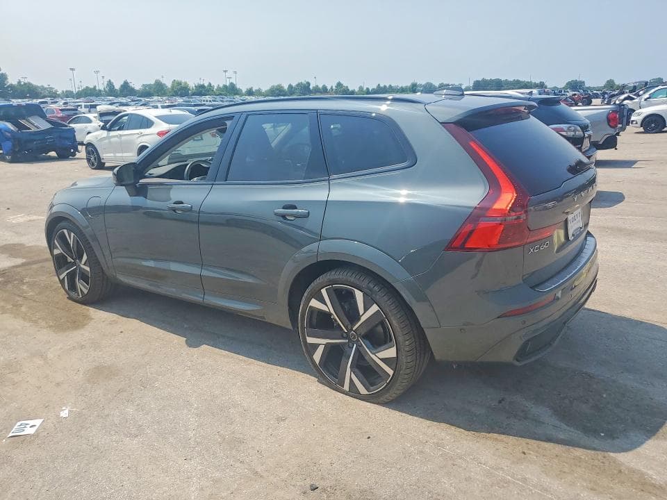 2026 VOLVO XC60 ULTRA 2
