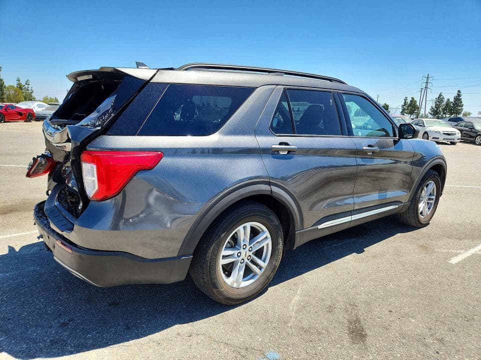 2020 FORD EXPLORER XLT 3