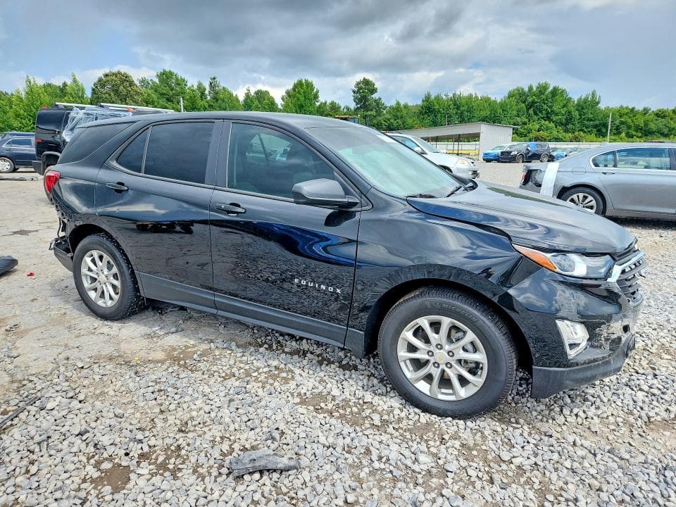 2021 CHEVROLET EQUINOX LS 4