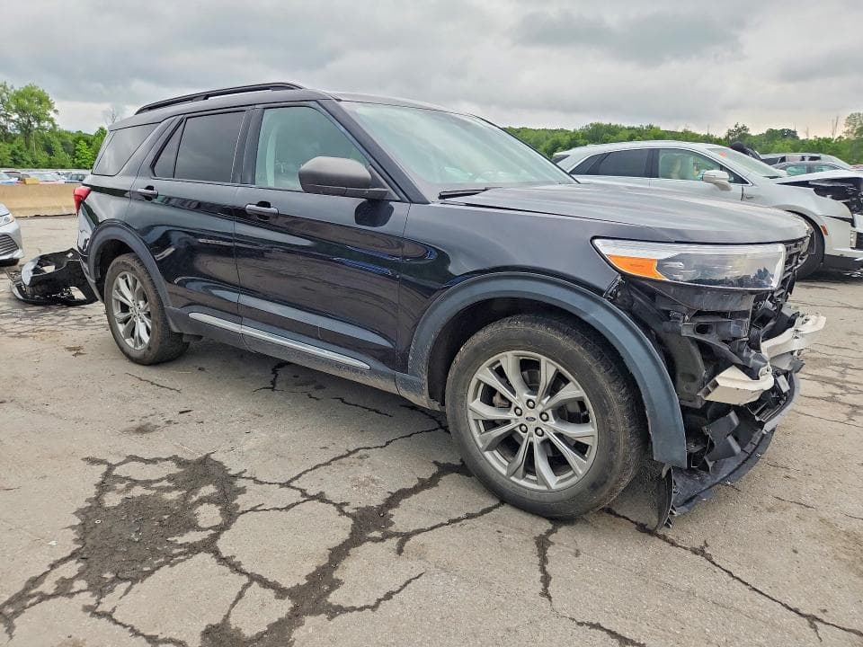 2021 FORD EXPLORER XLT 4