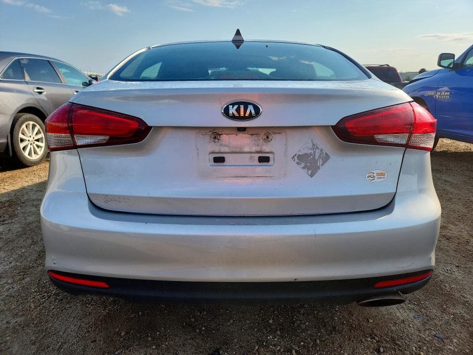 2017 KIA FORTE 6
