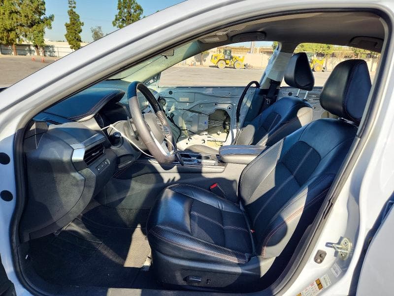 2023 NISSAN ALTIMA SR 7