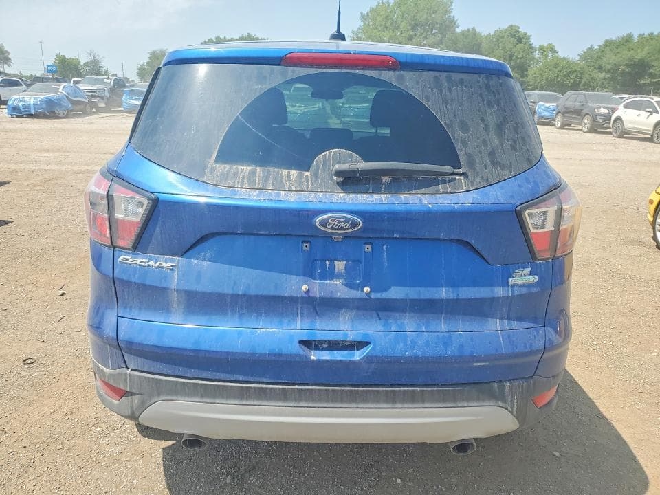 2017 FORD ESCAPE SE 6