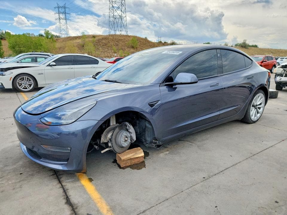 2022 TESLA MODEL 3 - 1