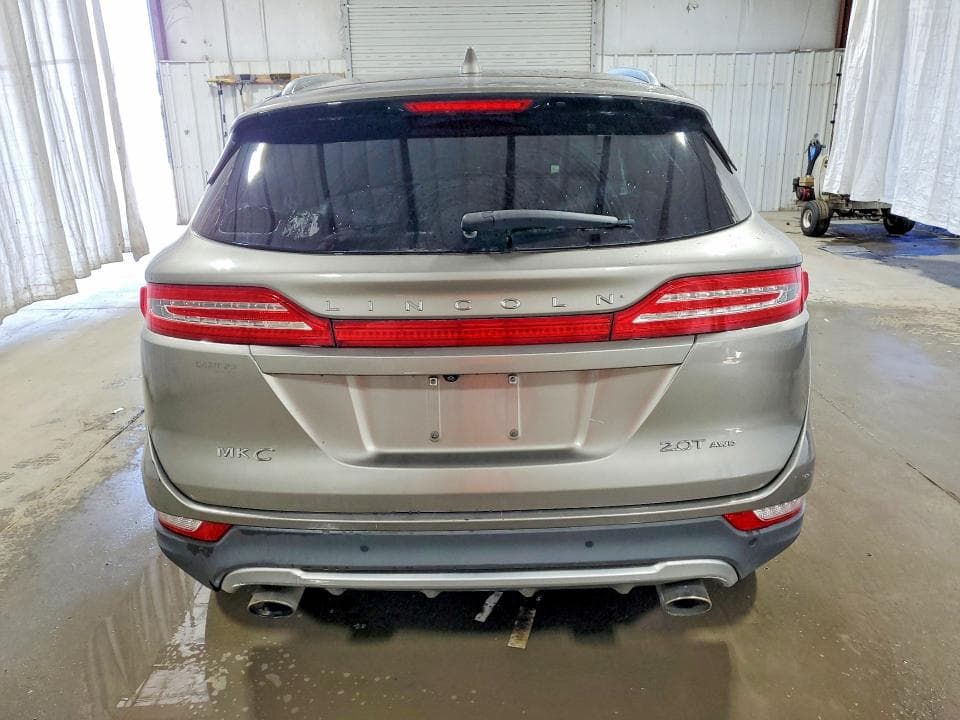 2017 LINCOLN MKC PREMIERE 6