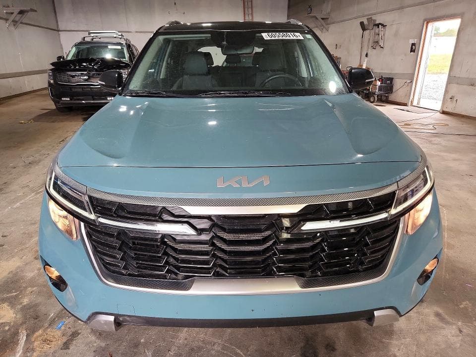 2025 KIA SELTOS S 5