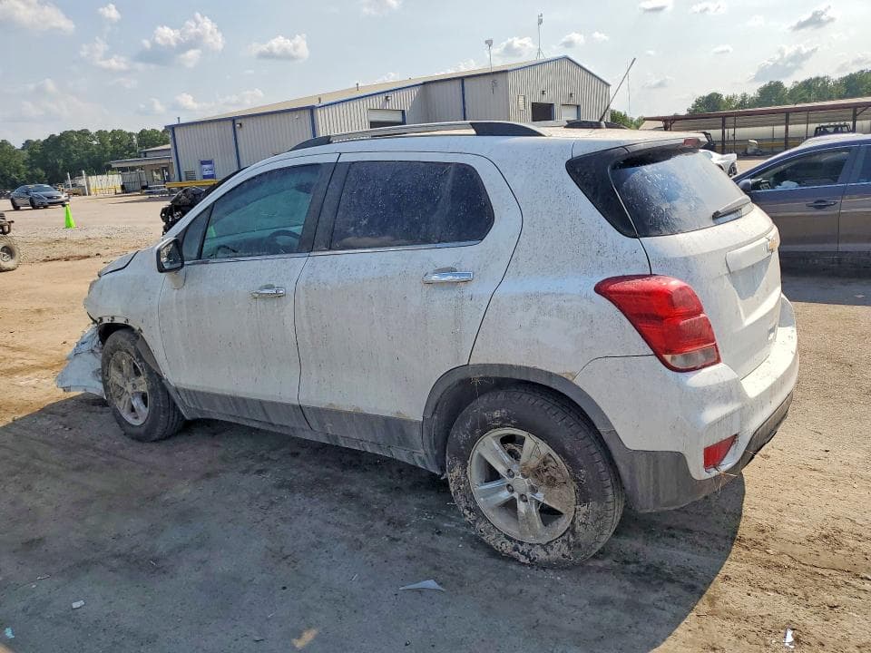 2017 CHEVROLET TRAX 1LT 2