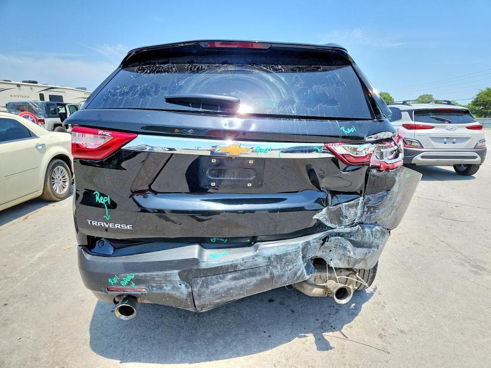 2021 CHEVROLET TRAVERSE LS 6