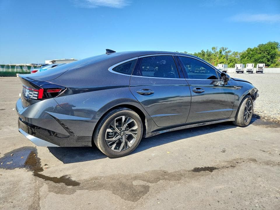 2024 HYUNDAI SONATA SEL 3