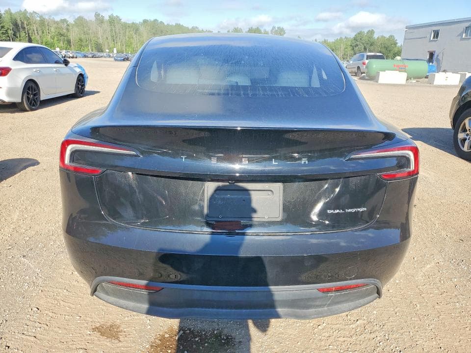 2025 TESLA MODEL 3 6