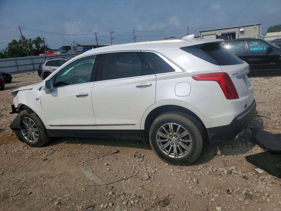 2017 CADILLAC XT5 LUXURY 2
