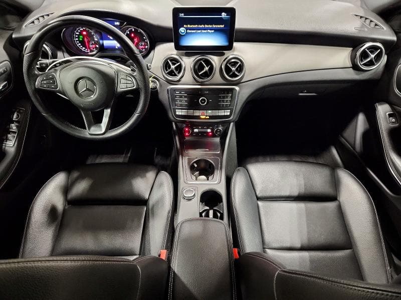 2020 MERCEDES-BENZ GLA 250 4MATIC 8