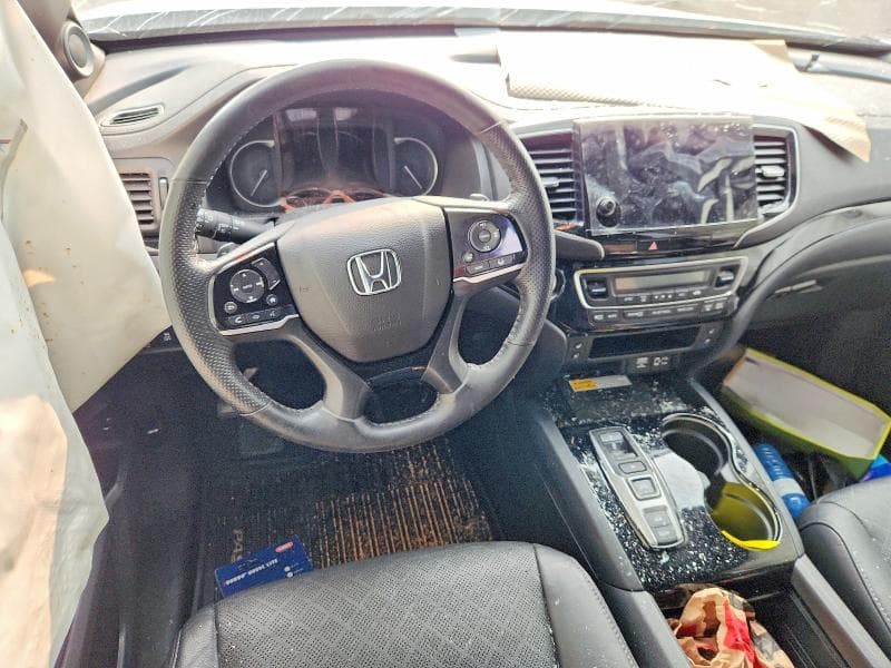 2022 HONDA PASSPORT TOURING 9