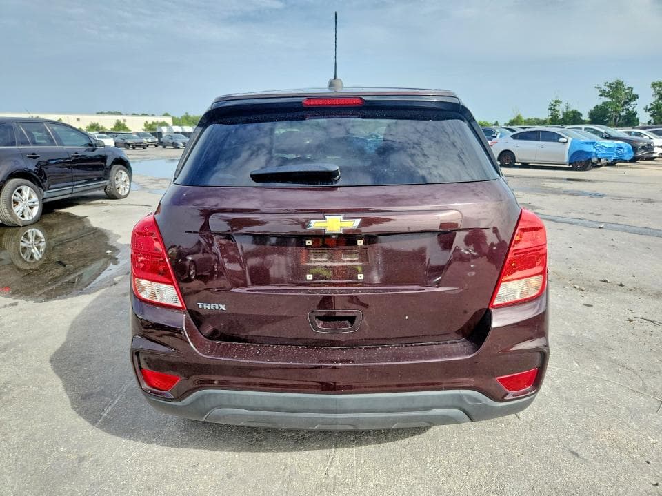 2020 CHEVROLET TRAX LS 6