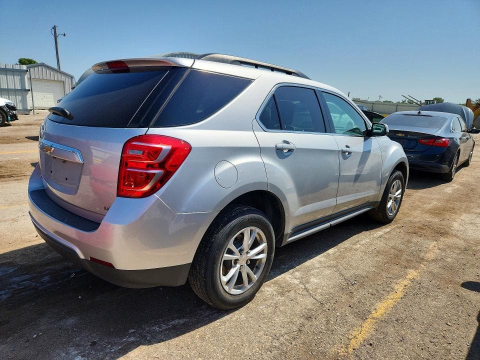 2017 CHEVROLET EQUINOX LT 3