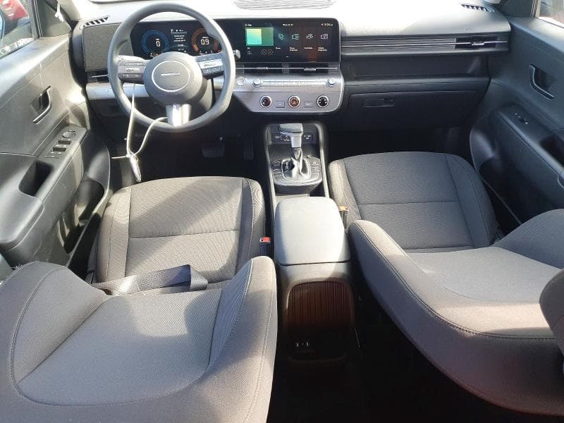 2026 HYUNDAI KONA SE 8