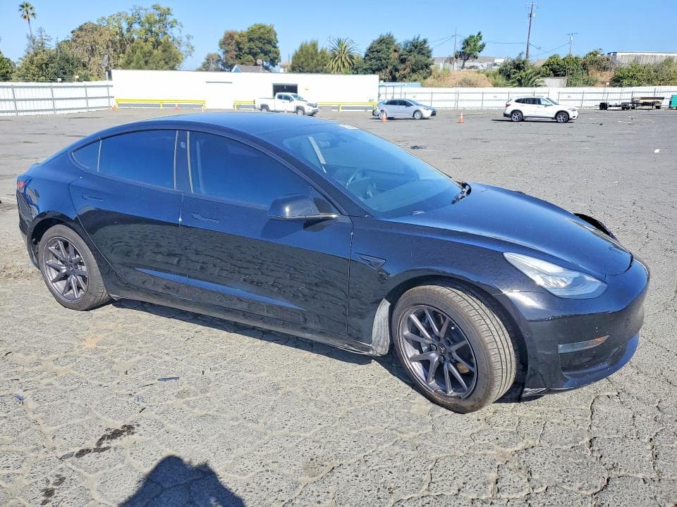 2019 TESLA MODEL 3 4