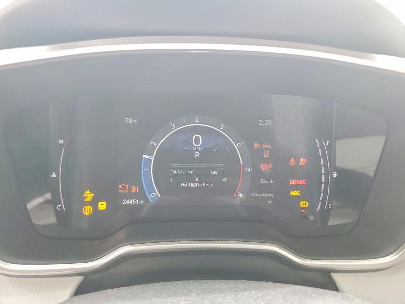 2024 TOYOTA COROLLA XSE 9