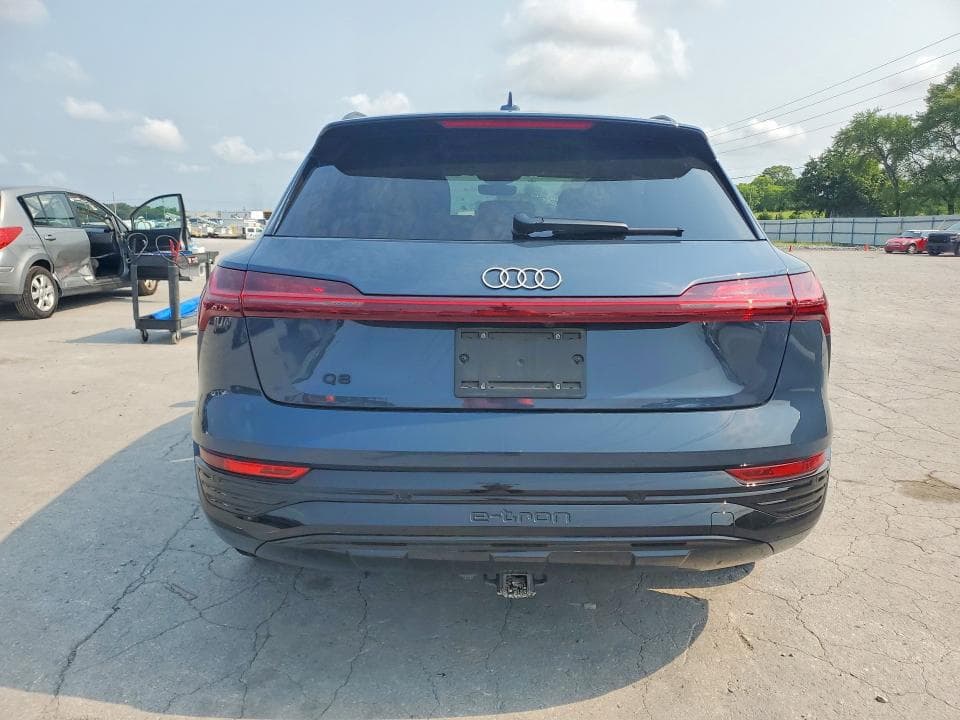 2024 AUDI Q8 E-TRON PRESTIGE 6