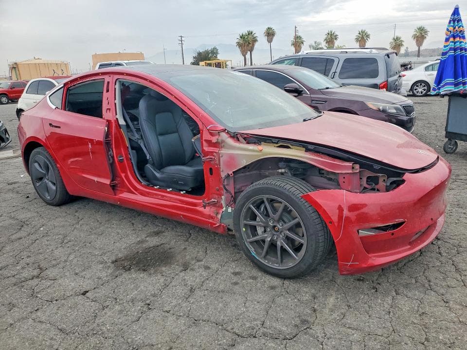 2020 TESLA MODEL 3 4