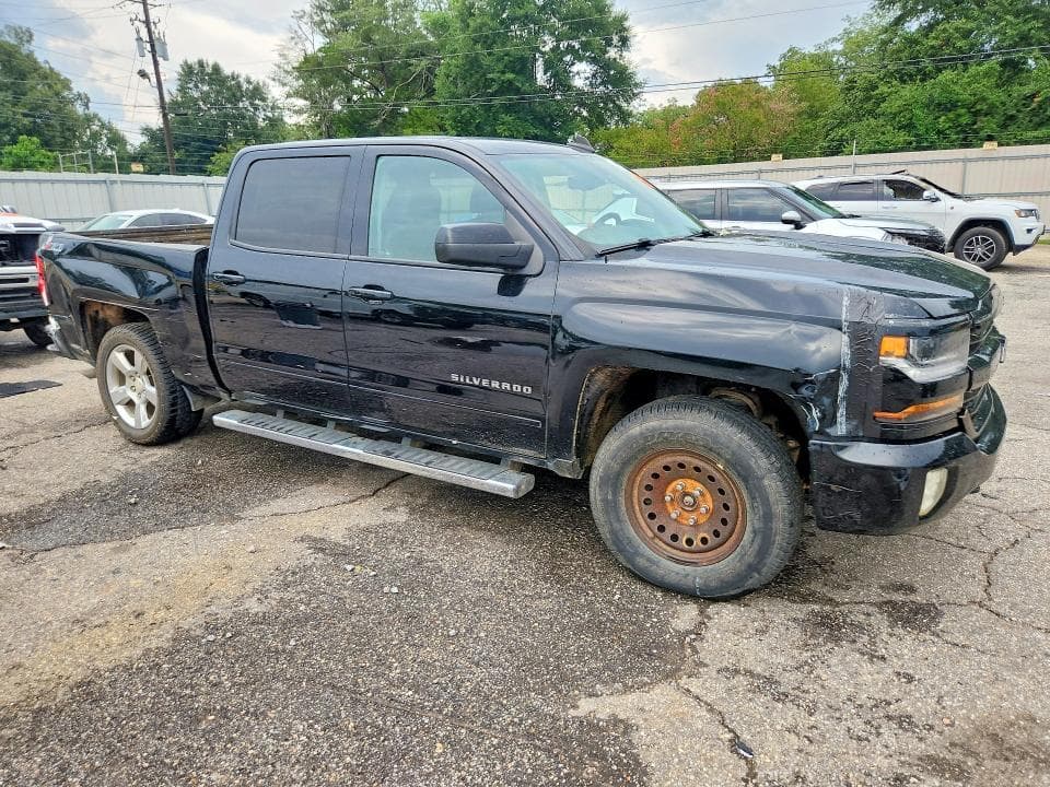 2017 CHEVROLET SILVERADO K1500 LT 4