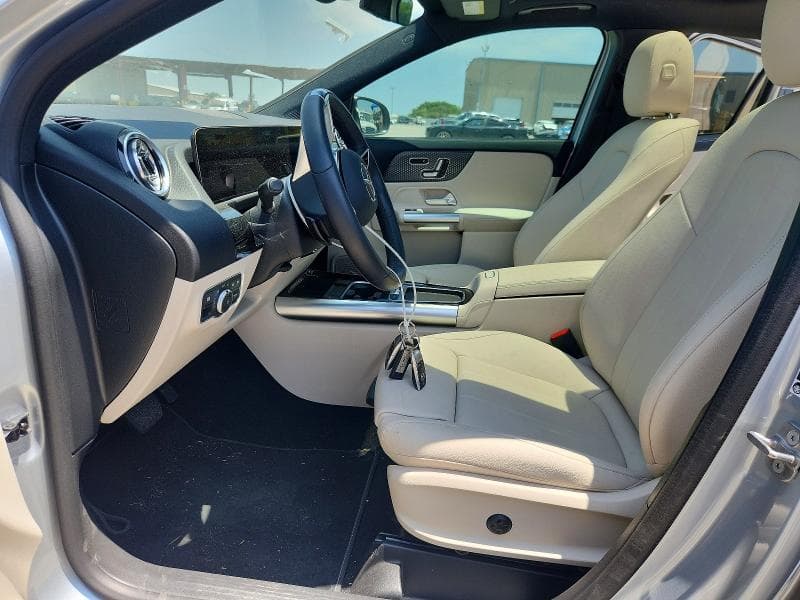 2025 MERCEDES-BENZ GLA 7