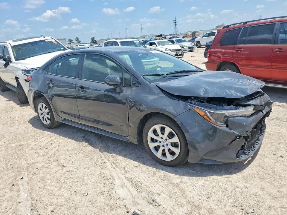 2026 TOYOTA COROLLA LE 4