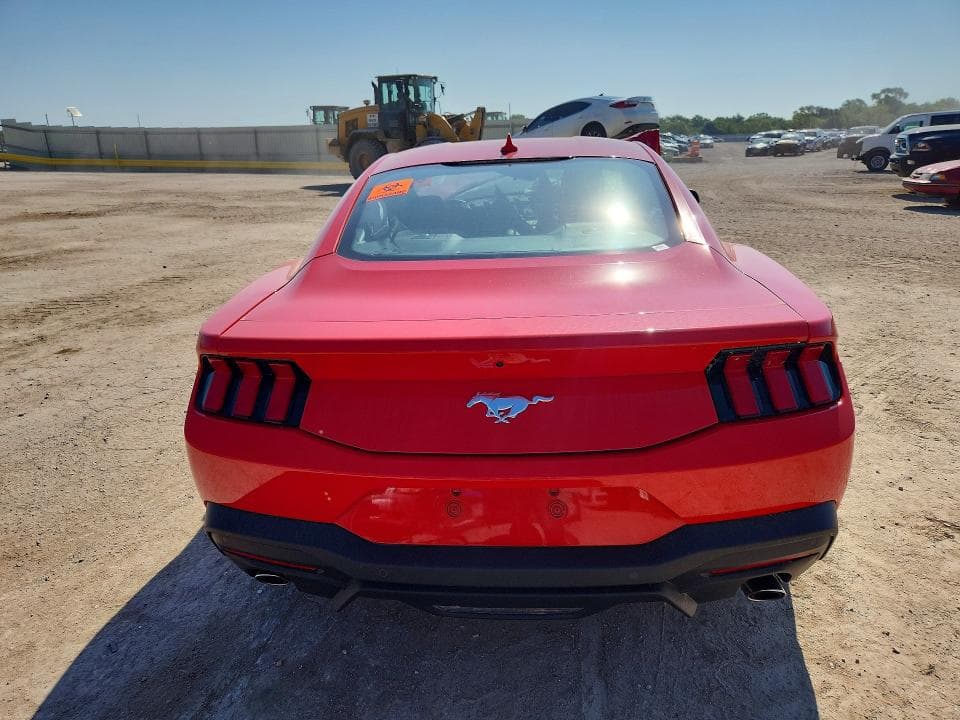 2026 FORD MUSTANG 6