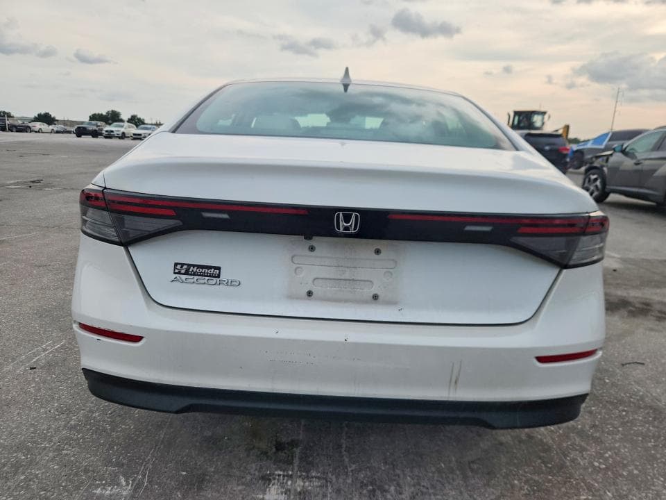 2023 HONDA ACCORD EX 6