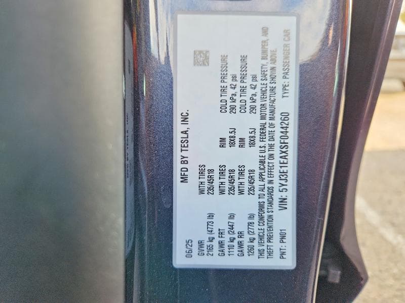 2025 TESLA MODEL 3 12