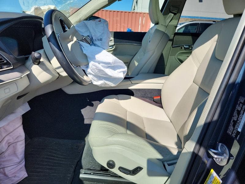 2024 VOLVO XC90 PLUS 7