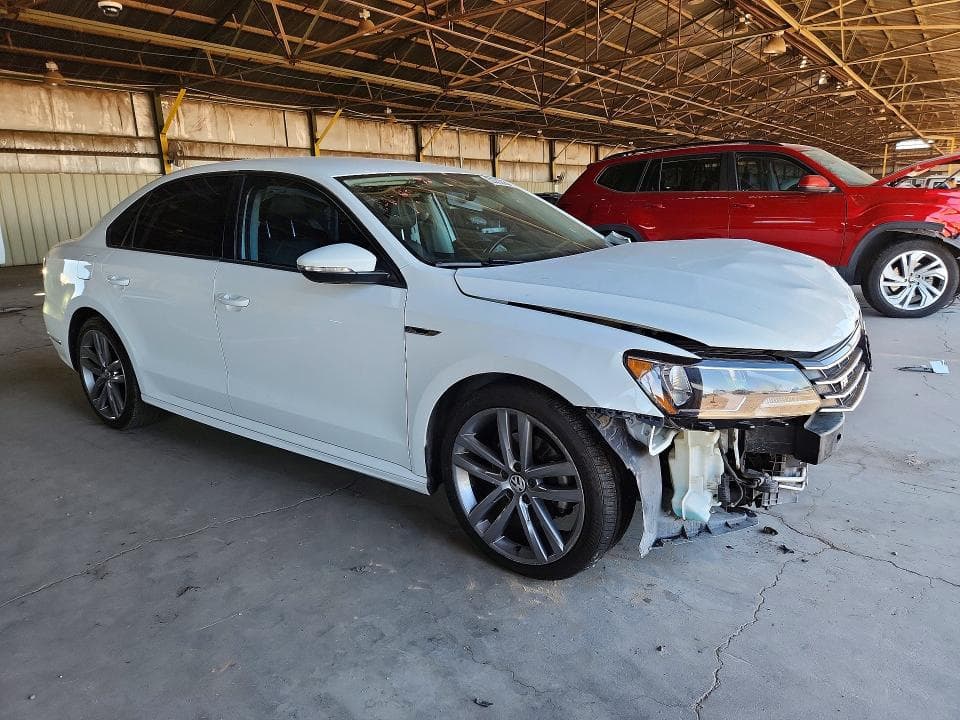 2018 VOLKSWAGEN PASSAT S 4