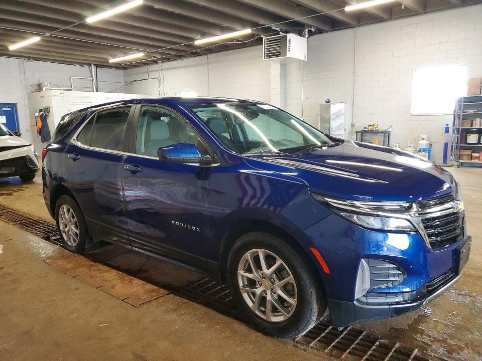 2022 CHEVROLET EQUINOX LT 4