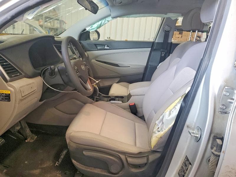 2017 HYUNDAI TUCSON SE 7