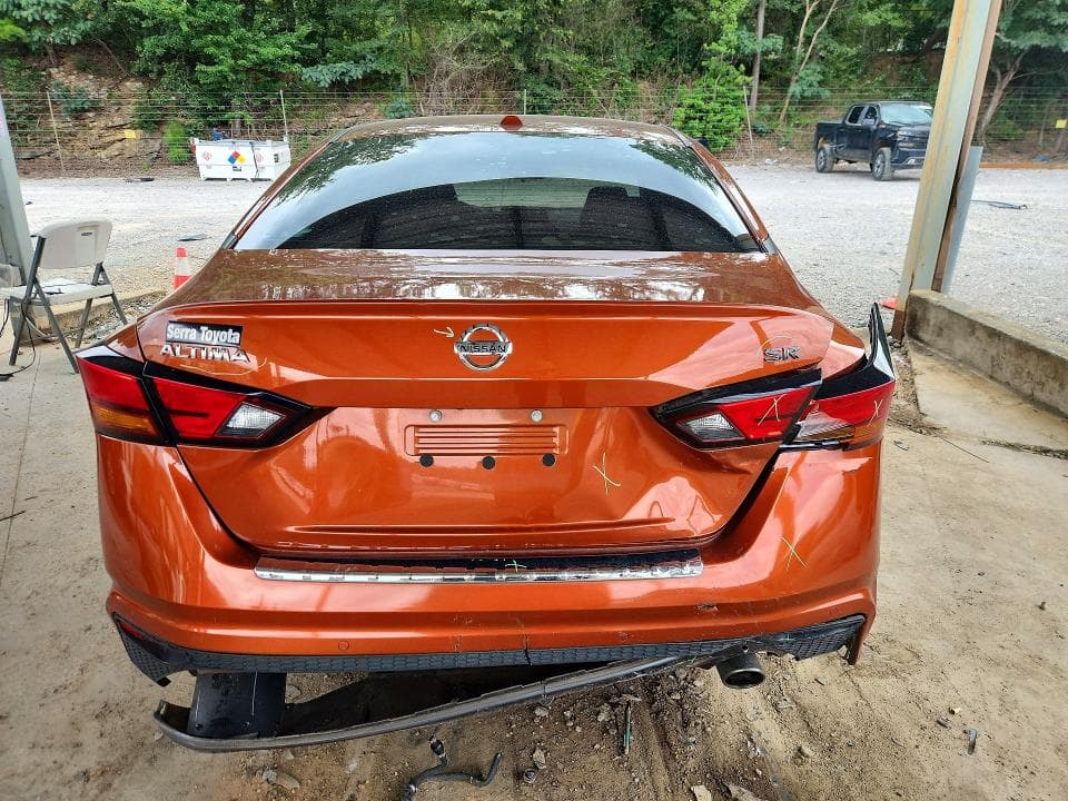 2021 NISSAN ALTIMA SR 6