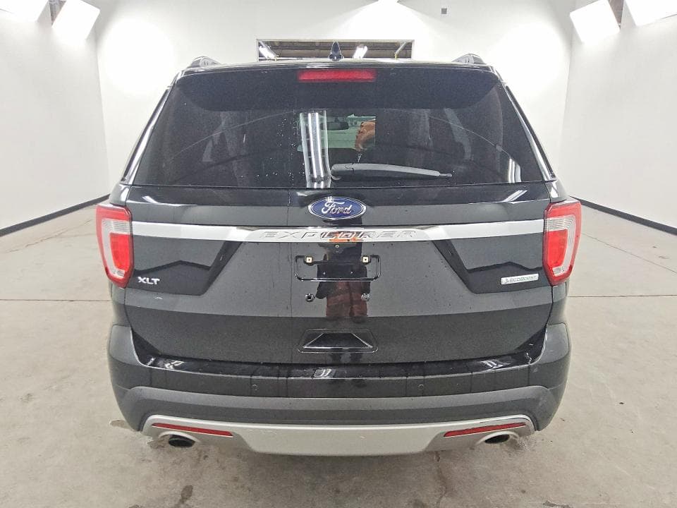 2017 FORD EXPLORER XLT 6