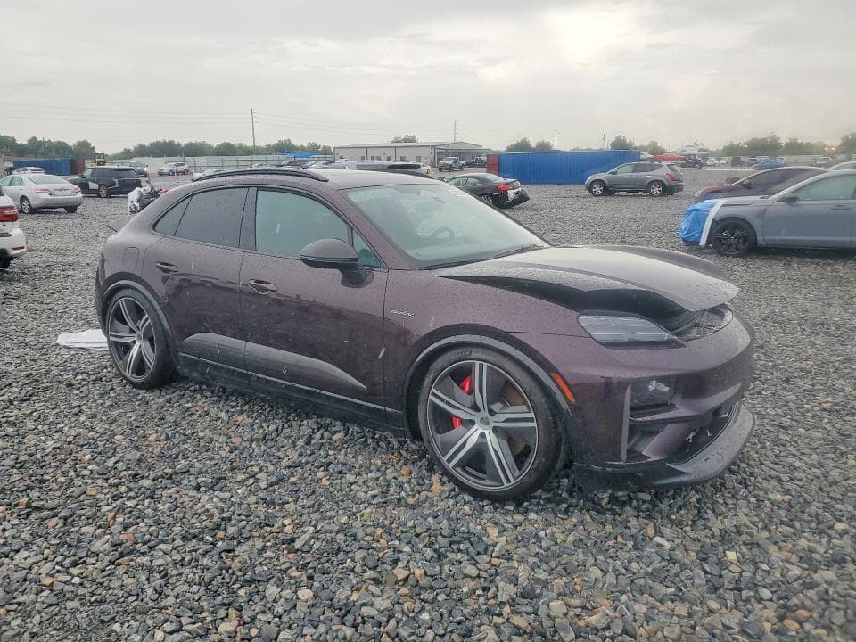 2024 PORSCHE MACAN TURBO 4
