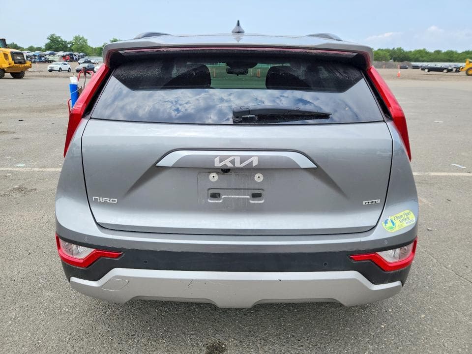 2024 KIA NIRO EX 6