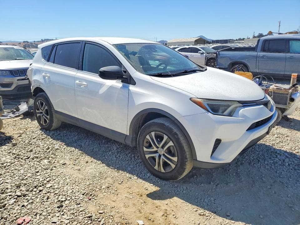 2018 TOYOTA RAV4 LE 4