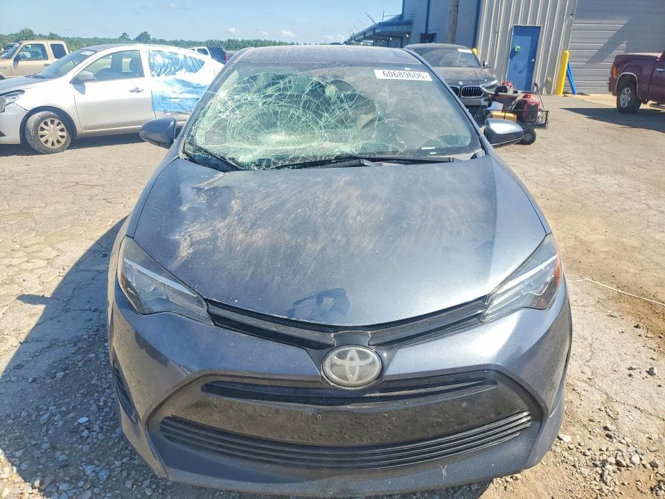2017 TOYOTA COROLLA LE 5