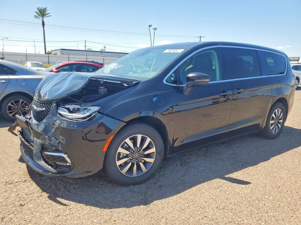 2023 CHRYSLER PACIFICA HYBRID TOURING L