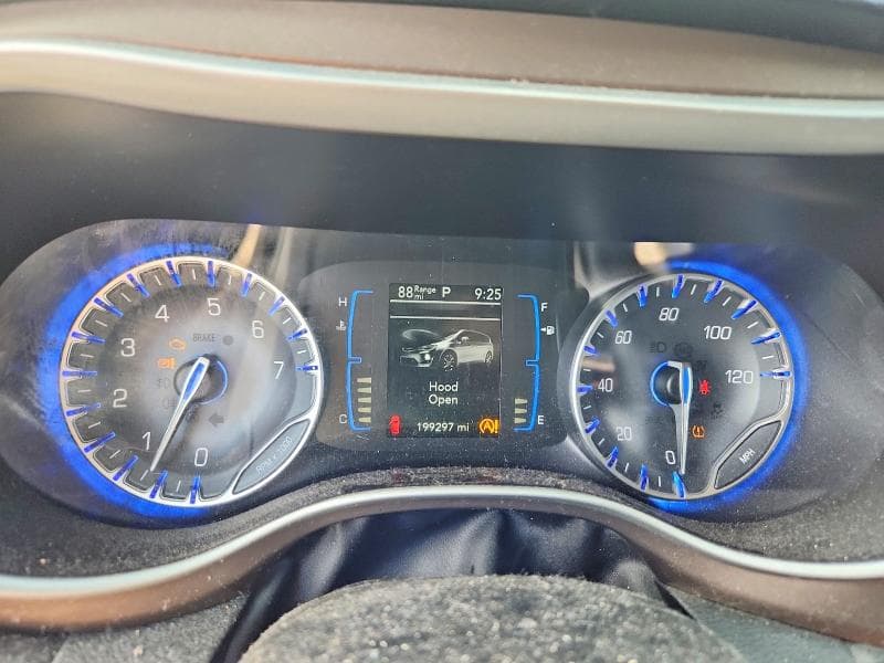 2017 CHRYSLER PACIFICA TOURING L 9