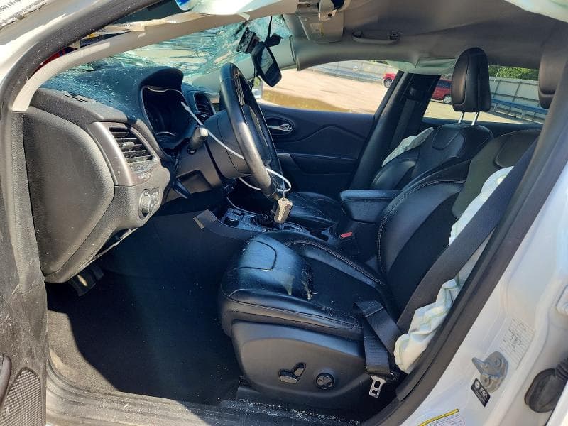 2021 JEEP CHEROKEE LATITUDE PLUS 7